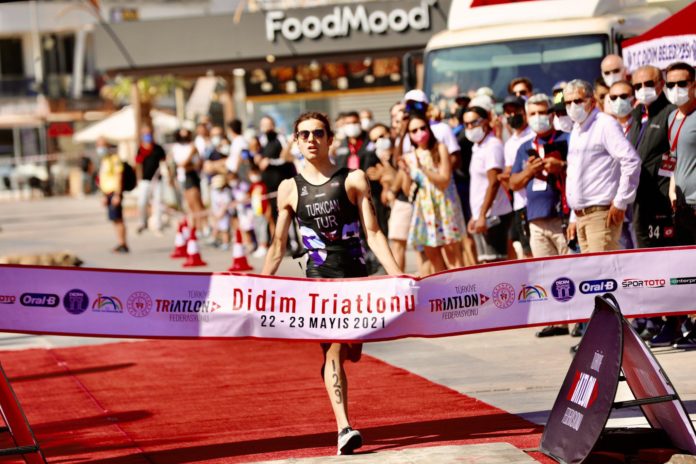 Bayram Yalçınkaya: Triatlon ailesi Didim'i çok sevdi