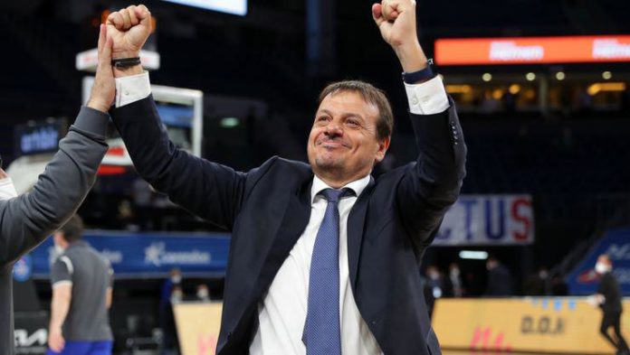 Ergin Ataman: Euroleague'de şampiyon olma zamanı