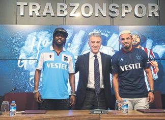 Trabzonspor Gervinho ve Bruno Peres ile resmi sözleşme imzaladı