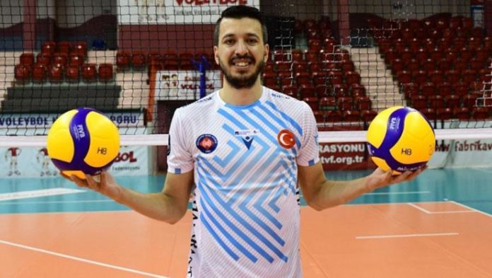 Halkbank Erkek Voleybol Takımı, tecrübeli pasörü Aslan Ekşi ile sözleşme yeniledi