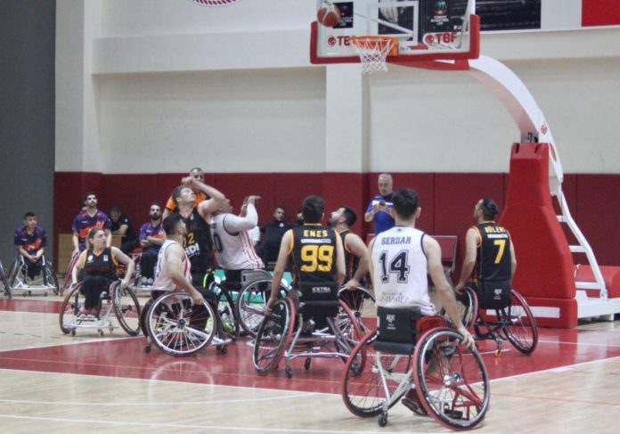 Tekerlekli Sandalye Basketbol Süper Ligi play-off yarı finalistleri belli oldu