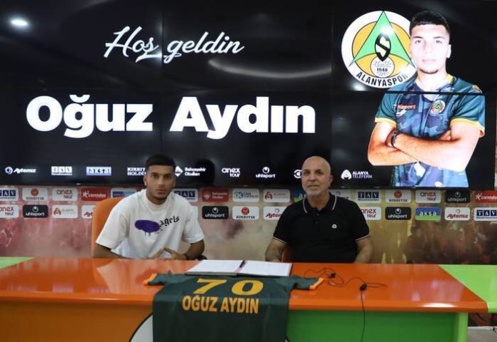 Alanyaspor, Oğuz Aydın'ı kadrosuna kattı