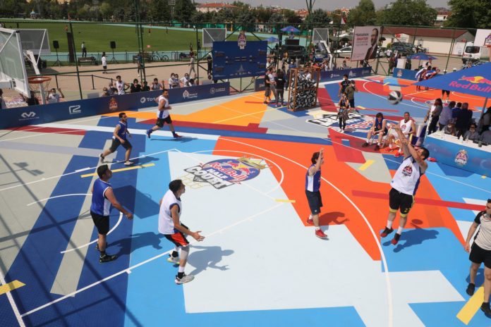 Red Bull Half Court’ta üçüncü eleme İstanbul’da