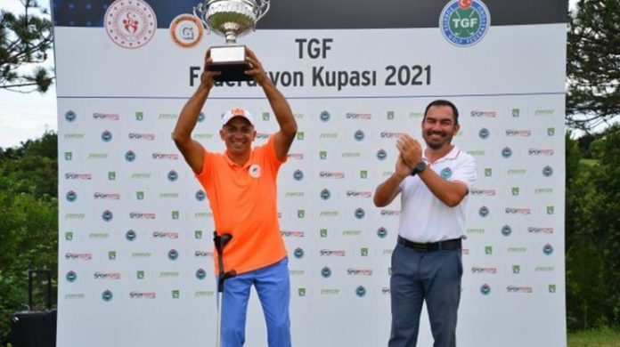 Federasyon Kupası'nda şampioın  Mehmet Kazan oldu