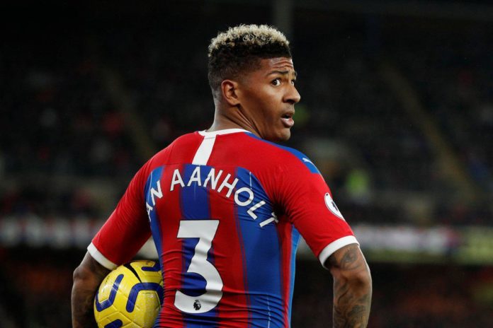 Sol bek transferinde sıcak gelişme! Augustinsson ve Patrick van Aanholt…