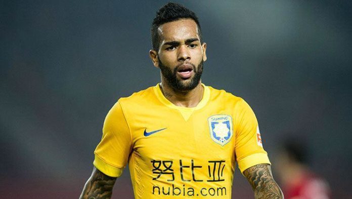 Beşiktaş'ta Alex Teixeira operasyonu tam gaz sürüyor