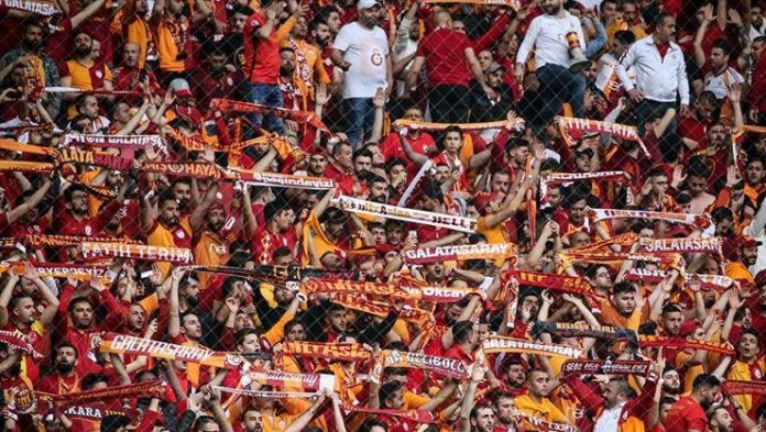 Galatasaray, antrenmanlarını taraftarlarına açıyor