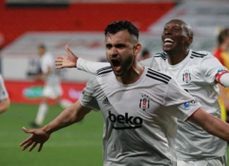 Ghezzal'ın menajerinden Beşiktaş açıklaması! İşte yapılan transfer teklifi