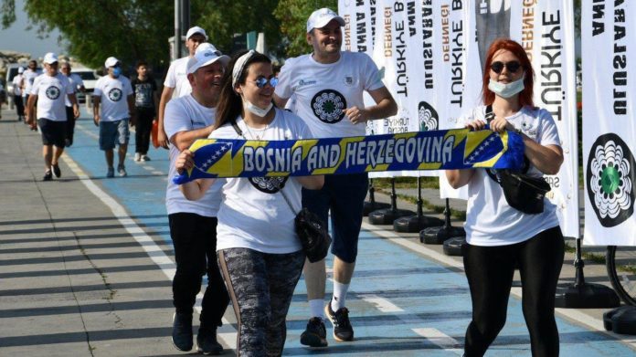 Boşnak Soykırımı'nı unutturmamak için koştular