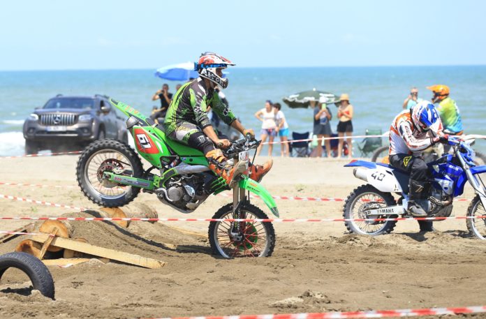 Sakarya’da Kum Enduro Yarışları yapıldı