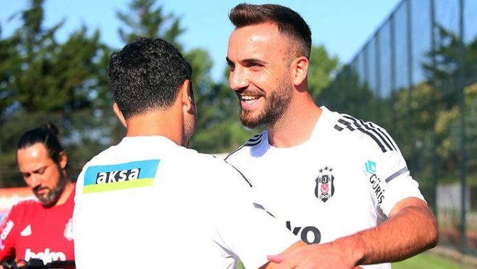 Beşiktaş'ın yeni transferi Kenan Karaman: Türkiye'den farklı teklifler oldu!