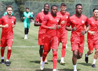 Sivasspor, Petrocub maçının hazırlıklarını Bolu’da sürdürüyor