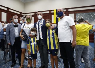 Fenerbahçe'de geleneksel bayramlaşma töreni gerçekleşti