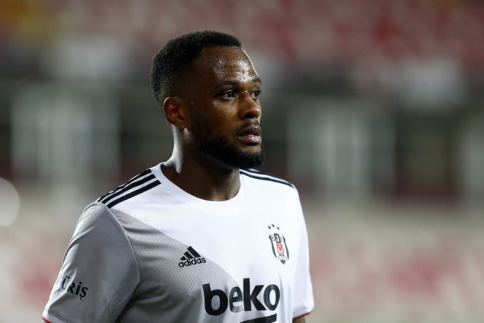 Beşiktaş'tan ayrılıyor mu? Flaş Larin açıklaması!