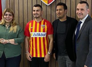 Kayserispor, Emrah Başsan'ı transfer etti