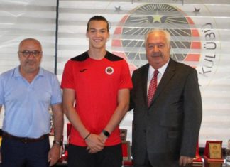 Gençlerbirliği, genç kaleci Onur Alp Sarman ile profesyonel sözleşme imzaladı