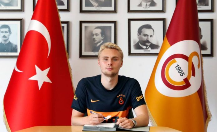 Victor Nelsson'un Galatasaray'daki forma numarası belli oldu