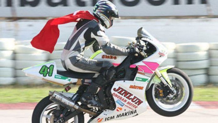 Motosiklet yarışçısı Aydın Erkan hayatını kaybetti