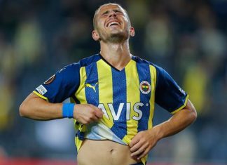 Fenerbahçe – Olympiakos maçının kırılma anı Pelkas'ın direkten dönen topu!