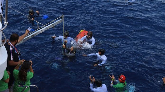 Serbest dalışta bir dünya, bir Türkiye rekoru