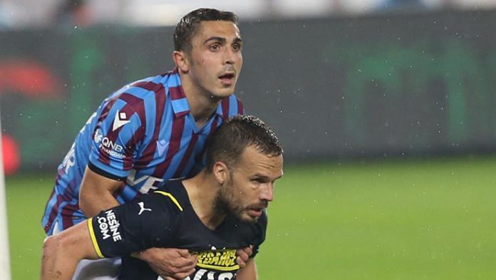 Trabzonsporlu Abdülkadir Ömür'den Fenerbahçe maçı açıklaması: Bazı şeylerin arkasına sığınmamak gerek