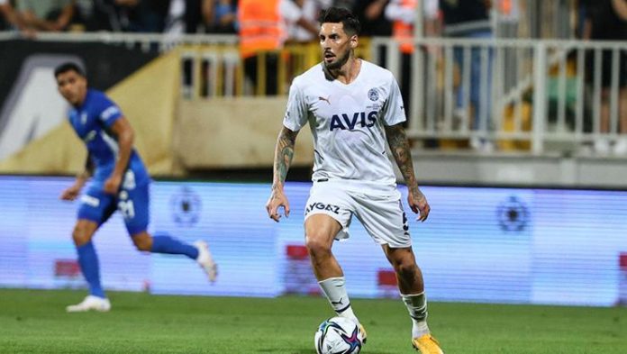 Fenerbahçe'de Vitor Pereira'nın kurtarıcısı Jose Sosa