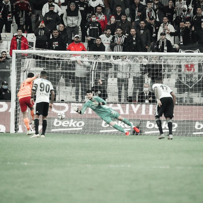 Galatasaray penaltı atamıyor!