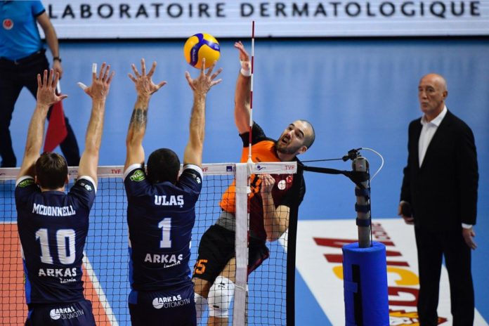 Galatasaray HDI Sigorta – Arkas Spor maç sonucu: 3-2