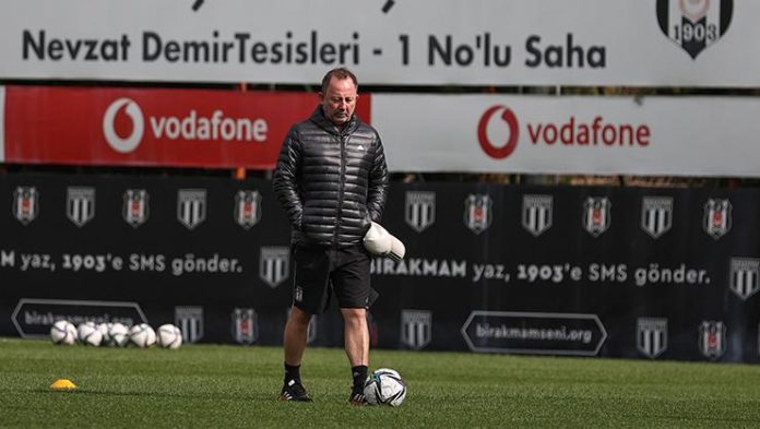 Beşiktaş'tan Hatayspor maçına farklı kadro