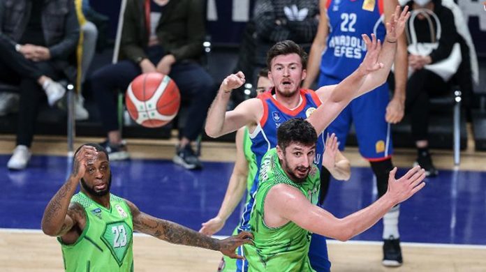 TOFAŞ-Anadolu Efes maç sonucu: 94-107