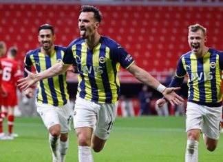 Antwerp karşısındaki Fenerbahçe'ye herkes bayıldı