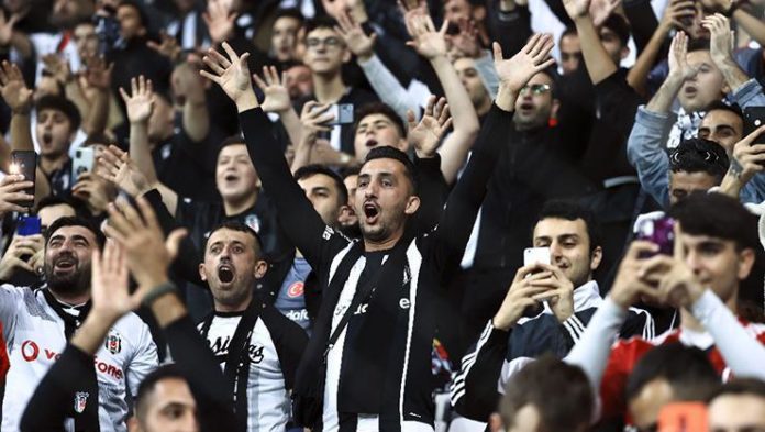 Beşiktaş'a Trabzonspor karşısında 20 bin taraftardan tam destek