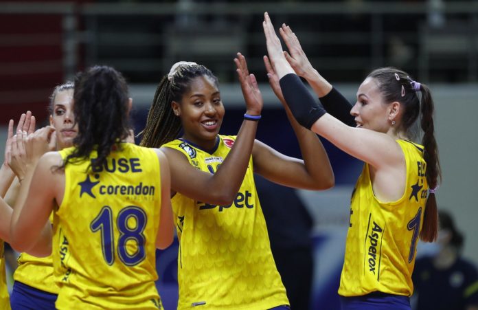 Voleybol: Misli.com Sultanlar Ligi – Fenerbahçe Opet: 3 – Aydın Büyükşehir Belediyespor: 0