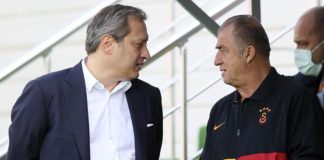 Galatasaray Başkanı Burak Elmas ve futbol takımı etkinlikte buluştu