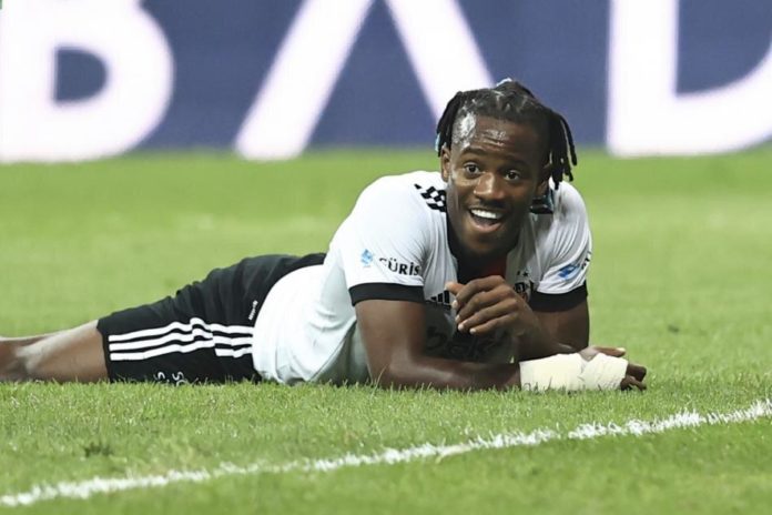 Michy Batshuayi'den mesaj: Bomba gibi geliyorum