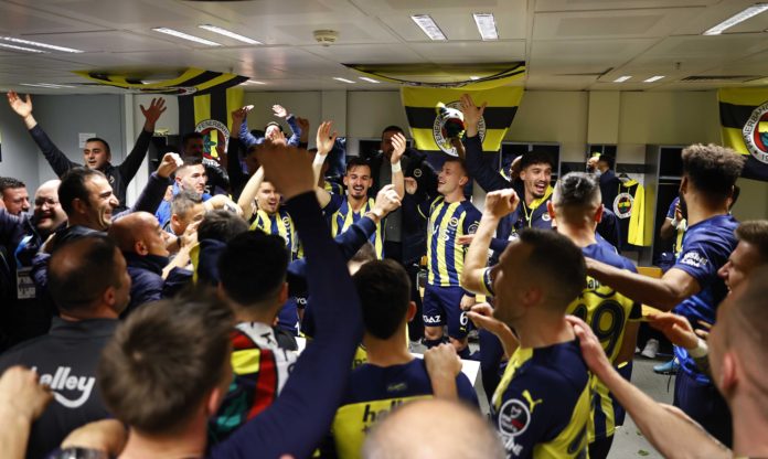 Fenerbahçe'de Galatasaray galibiyeti Samandıra'da geldi