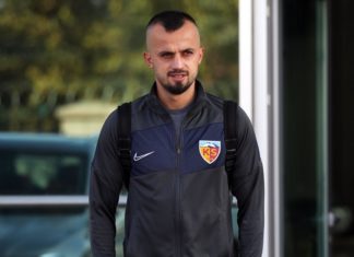 Kayserispor 23 futbolcuyla gitti