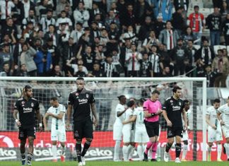 Taraftarlardan, Beşiktaşlı futbolculara tepki