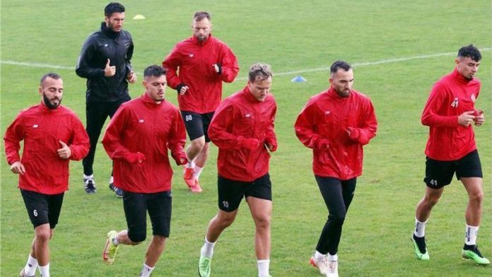 Antalyaspor’da hedef kupada tur