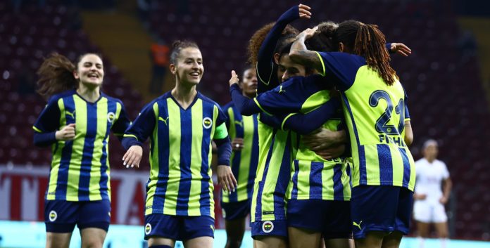 Galatasaray-Fenerbahçe maçı sonrası Zeynep Ülkü Kahya: Birlik beraberlik içindeyiz