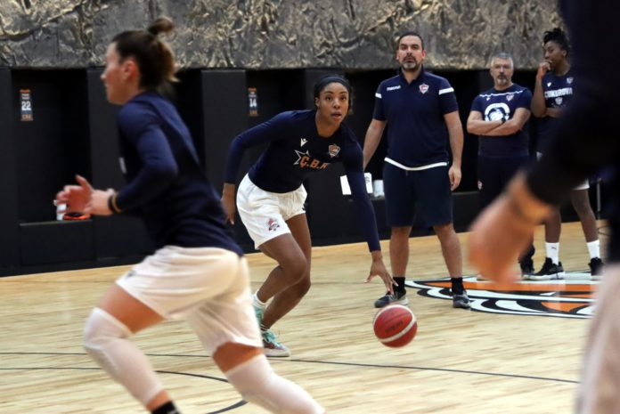 Çukurova Basketbol'da Nesibe Aydın maçının hazırlıkları başladı