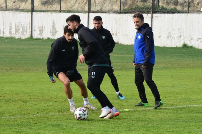 Son idmanını tamamlayan Denizlispor, İzmir’e gitti