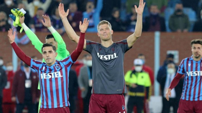 Trabzonspor haberi… Kuzey'in yeni kralı: Andreas Cornelius!