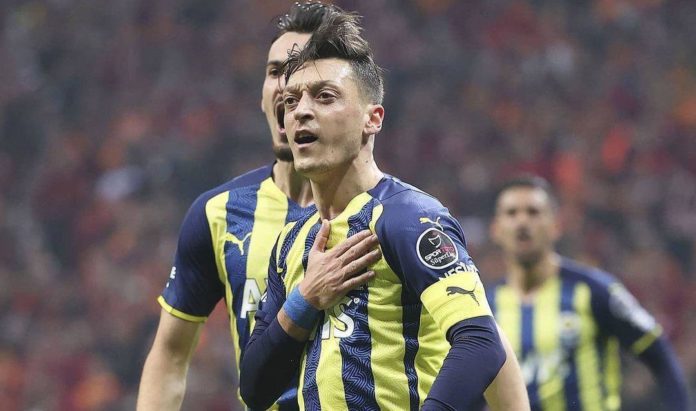 Fenerbahçe haberi… Mesut Özil: Galatasaray'ı yendik, sıra Beşiktaş'ta!