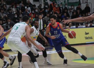 Frutti Extra Bursaspor – Anadolu Efes maç sonucu: 79-83