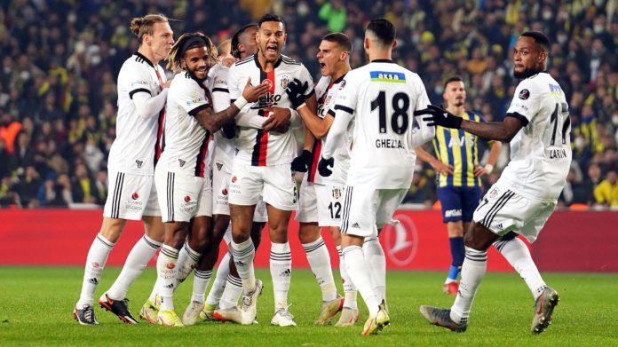 Beşiktaş'ta büyük operasyon