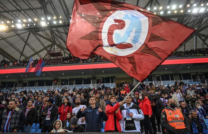 Trabzonspor – Başakşehir maçı biletleri tükeniyor