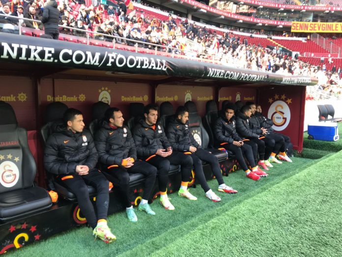 Galatasaray’da 4 değişiklik