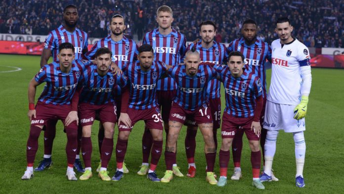 Trabzonspor, sezonun ilk yarısını rekor kırarak tamamladı