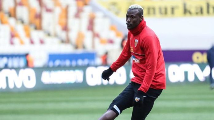 Kayserispor'da Mame Thiam Fenerbahçeli golcüleri geçti